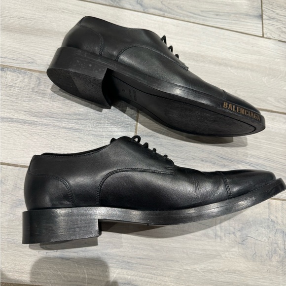 BALENCIAGA LOGO DERBY SHOE - Picture 11 of 15
